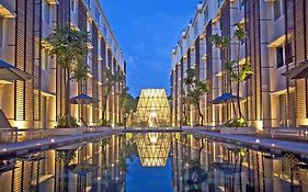 Ananta Legian Hotel 4*